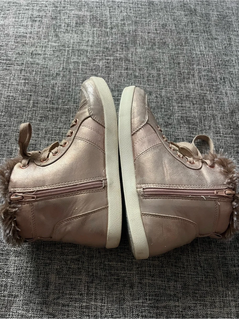 Justice Girls Rose Gold Faux Fur Lined High Top Winter Boots Size 6 Zip Lace Up